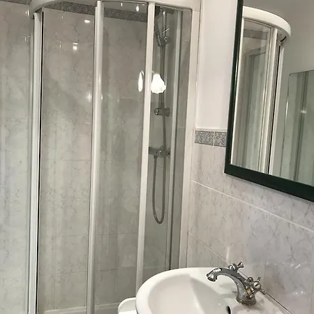 Bed & Breakfast La Roseraie